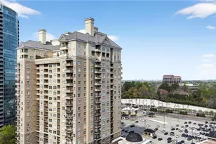 3334 Peachtree Rd NE, Atlanta, GA 30326 - Photo 41