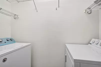 3334 Peachtree Road NE #911, Atlanta, GA 30326 - Photo 13