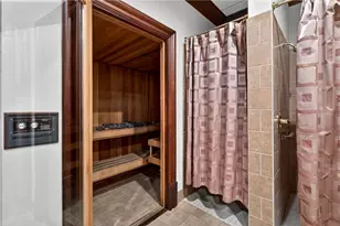 3334 Peachtree Rd NE, Atlanta, GA 30326 - Photo 29