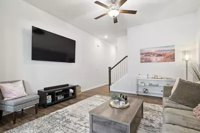 491 Bishop Lane, Woodstock, GA 30188 - Photo 3