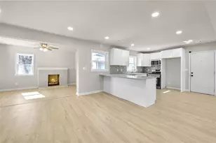 1963 Shepherd Cir SW, Atlanta, GA 30311 - Photo 9