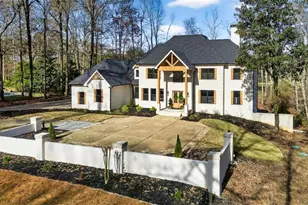 450 Birkdale Dr, Fayetteville, GA 30215 - Photo 1