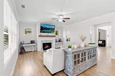 541 Edgewater Drive, Canton, GA 30115 - Photo 5