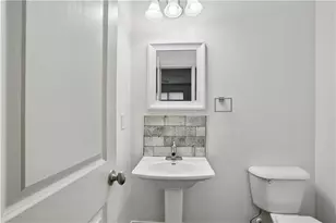 5065 Magnolia Gate Dr, Duluth, GA 30096 - Photo 11