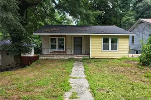 441 Lanier St NW, Atlanta, GA 30318 - Photo 1