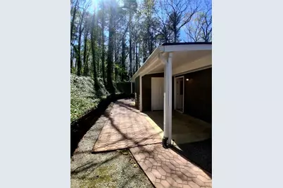 4067 Coopers Hill Drive, Smyrna, GA 30080 - Photo 11