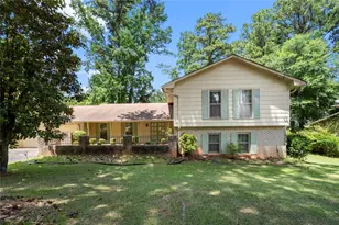 4000 Pinehurst Pl, Decatur, GA 30034 - Photo 1