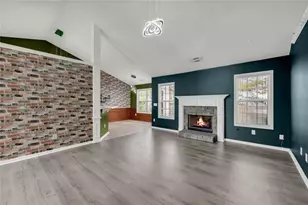 1291 Tumblerock Ct, Loganville, GA 30052 - Photo 7