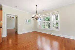 235 Somerset Cir, Woodstock, GA 30189 - Photo 15