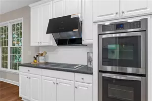 6455 Rutherford Pl, Suwanee, GA 30024 - Photo 13