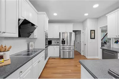 6455 Rutherford Place, Suwanee, GA 30024 - Photo 17