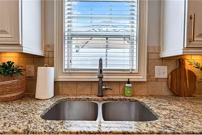 7435 Jamestown Drive, Alpharetta, GA 30005 - Photo 17