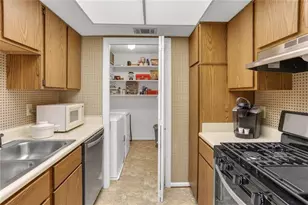 3445 Ivys Walk, Atlanta, GA 30340 - Photo 9