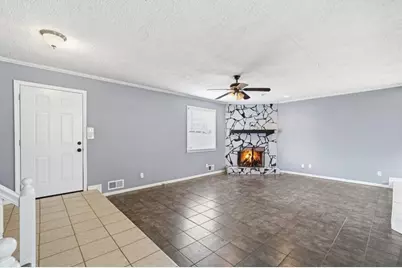 4002 Summer Place, Snellville, GA 30039 - Photo 9