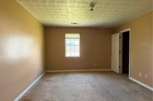 1750 Bob White Ln SE, Conyers, GA 30013 - Photo 5