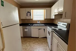 1750 Bob White Ln SE, Conyers, GA 30013 - Photo 3