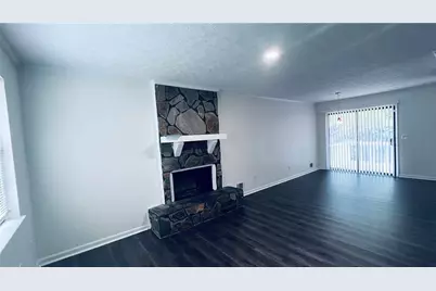 633 Candlewick Lane NW, Lilburn, GA 30047 - Photo 7