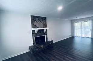 633 Candlewick Ln NW, Lilburn, GA 30047 - Photo 7
