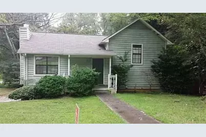 633 Candlewick Lane NW, Lilburn, GA 30047 - Photo 1