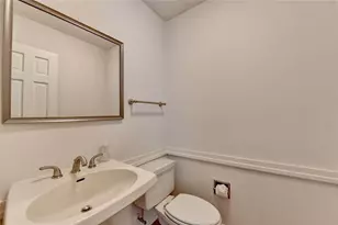 5000 Redcliff Ct, Dunwoody, GA 30338 - Photo 13