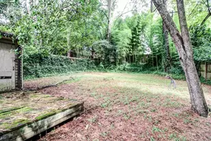 162 Peachtree Hills Ave NE, Atlanta, GA 30305 - Photo 17