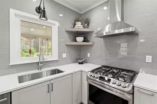 1512 Tennessee Walker Dr NE, Roswell, GA 30075 - Photo 13