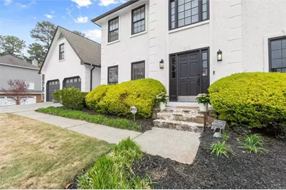 1512 Tennessee Walker Drive NE, Roswell, GA 30075 - Photo 5