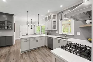 1512 Tennessee Walker Dr NE, Roswell, GA 30075 - Photo 11