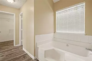 771 Conisburgh Ct, Stone Mountain, GA 30087 - Photo 21