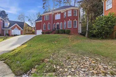 1335 Killian Shoals Way SW, Lilburn, GA 30047 - Photo 3