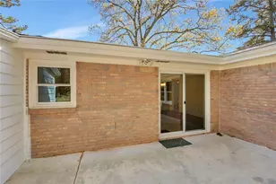 5593 Laurel Ln NW, Lilburn, GA 30047 - Photo 27