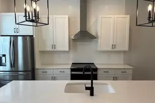 1245 Cushenberry Ln, Atlanta, GA 30318 - Photo 3