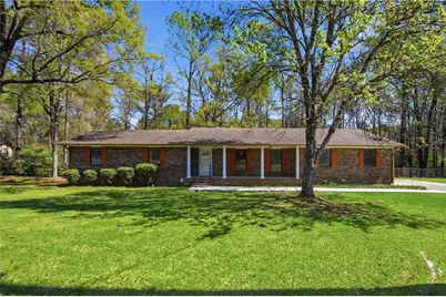 256 Jefferson Circle, Macon, GA 31220 - Photo 1