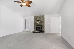 256 Jefferson Cir, Macon, GA 31220 - Photo 3