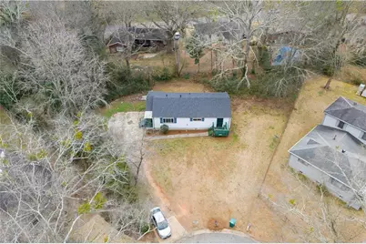 2524 Gordon Circle SE, Smyrna, GA 30080 - Photo 3