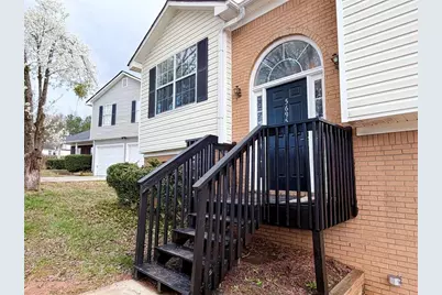 5695 Cedar Croft Lane, Lithonia, GA 30058 - Photo 3