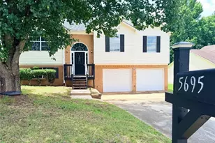 5695 Cedar Croft Ln, Lithonia, GA 30058 - Photo 3