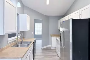 5695 Cedar Croft Ln, Lithonia, GA 30058 - Photo 13