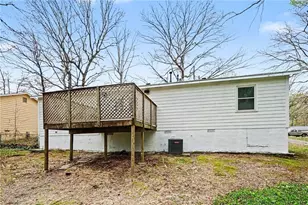 400 Hemlock Dr, Lawrenceville, GA 30046 - Photo 25