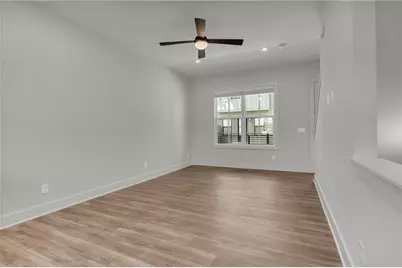 152 Chestnut Circle, Atlanta, GA 30342 - Photo 15