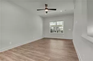 152 Chestnut Cir, Atlanta, GA 30342 - Photo 15