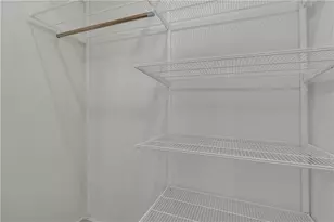 152 Chestnut Cir, Atlanta, GA 30342 - Photo 27