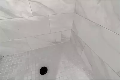 152 Chestnut Circle, Atlanta, GA 30342 - Photo 37