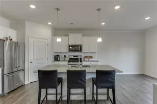 6790 Scarlet Oak Way, Flowery Branch, GA 30542 - Photo 9