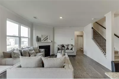 6790 Scarlet Oak Way, Flowery Branch, GA 30542 - Photo 15