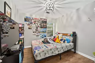 2361 Emerald Dr, Loganville, GA 30052 - Photo 9