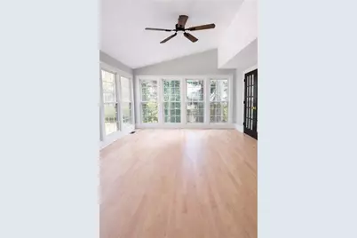 380 Silver Creek Run, Lawrenceville, GA 30044 - Photo 15