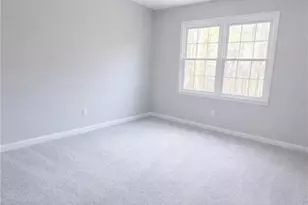 380 Silver Creek Run, Lawrenceville, GA 30044 - Photo 27