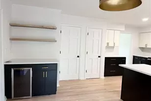 380 Silver Creek Run, Lawrenceville, GA 30044 - Photo 17