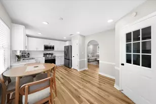 6460 Dove Dr, Loganville, GA 30052 - Photo 11